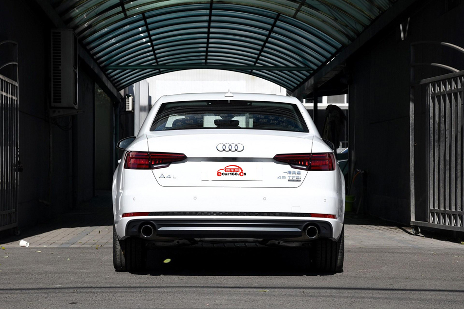 2018款 30周年年型 45 TFSI quattro 运动型 外观