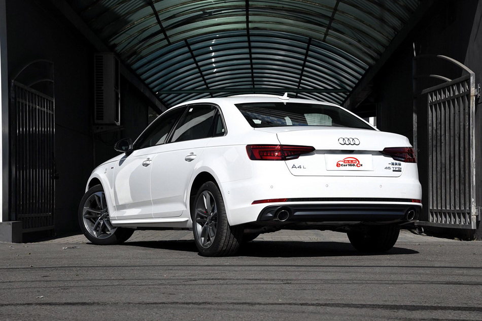 2018款 30周年年型 45 TFSI quattro 运动型 外观