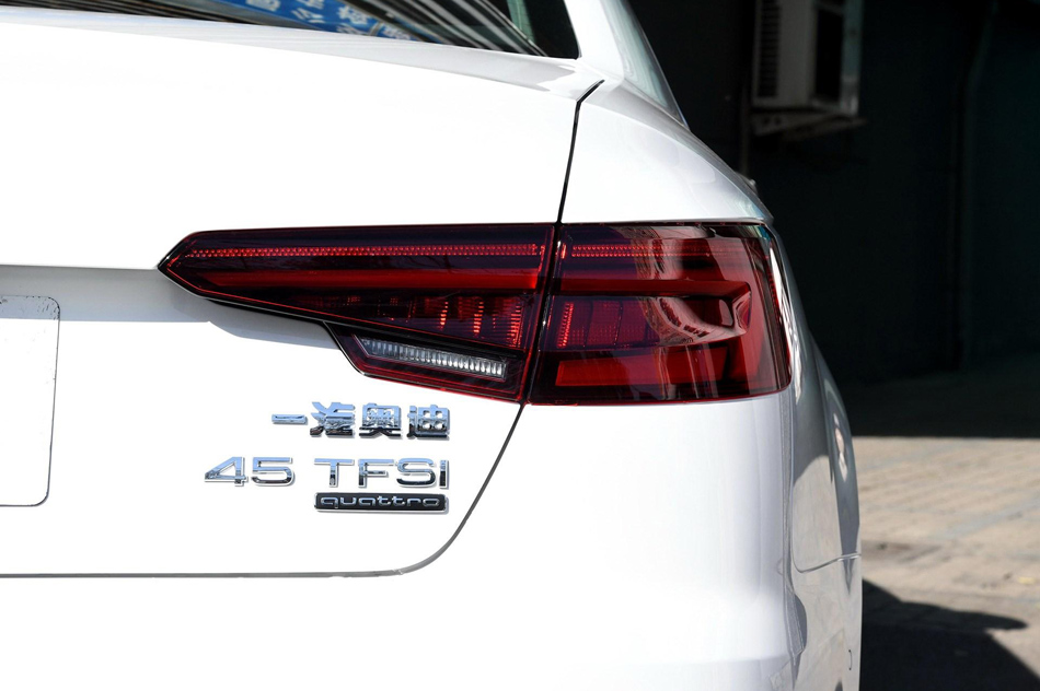 2018款 30周年年型 45 TFSI quattro 运动型 细节