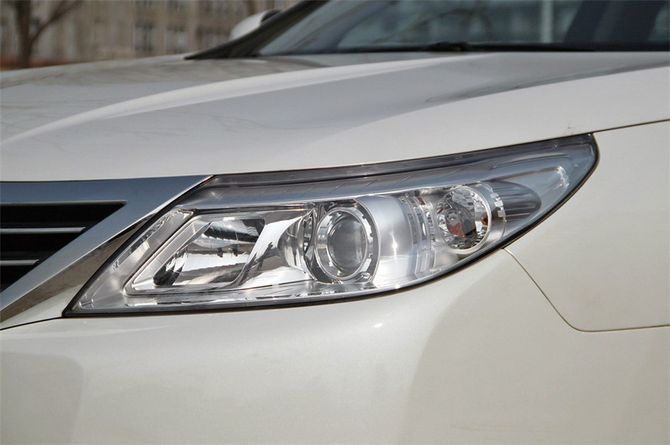 纬度 2013款 2.0L CVT 时尚版 细节