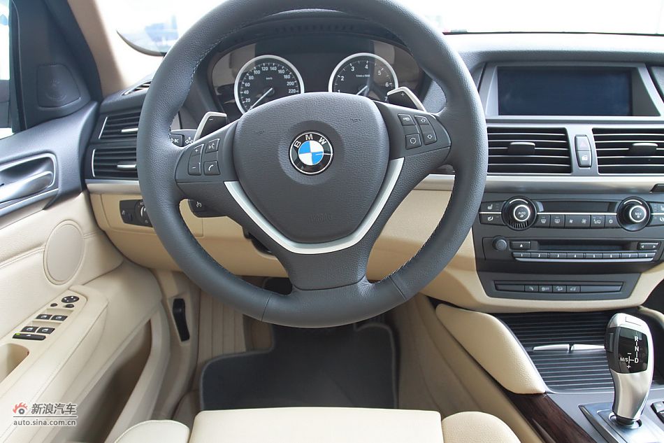 2011款宝马X6 XDrive35i