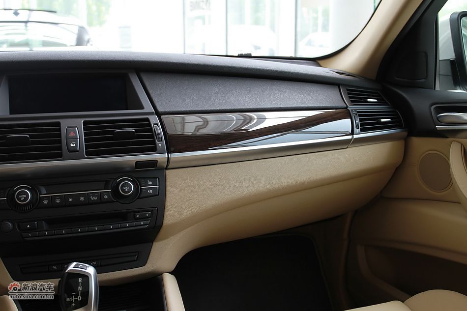 2011款宝马X6 XDrive35i