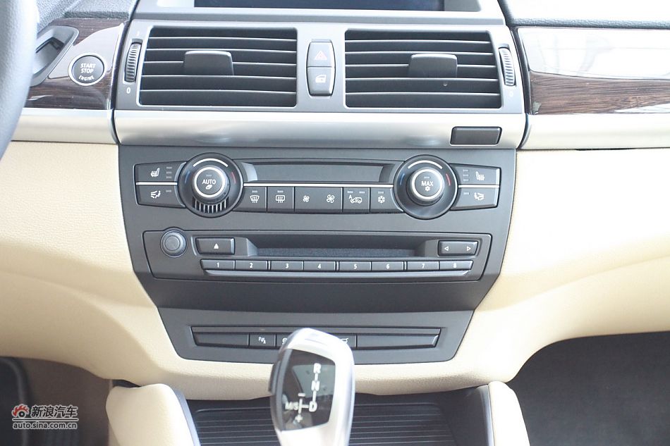 2011款宝马X6 XDrive35i