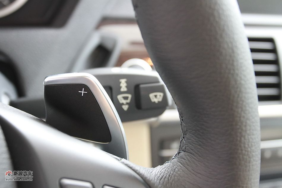 2011款宝马X6 XDrive35i