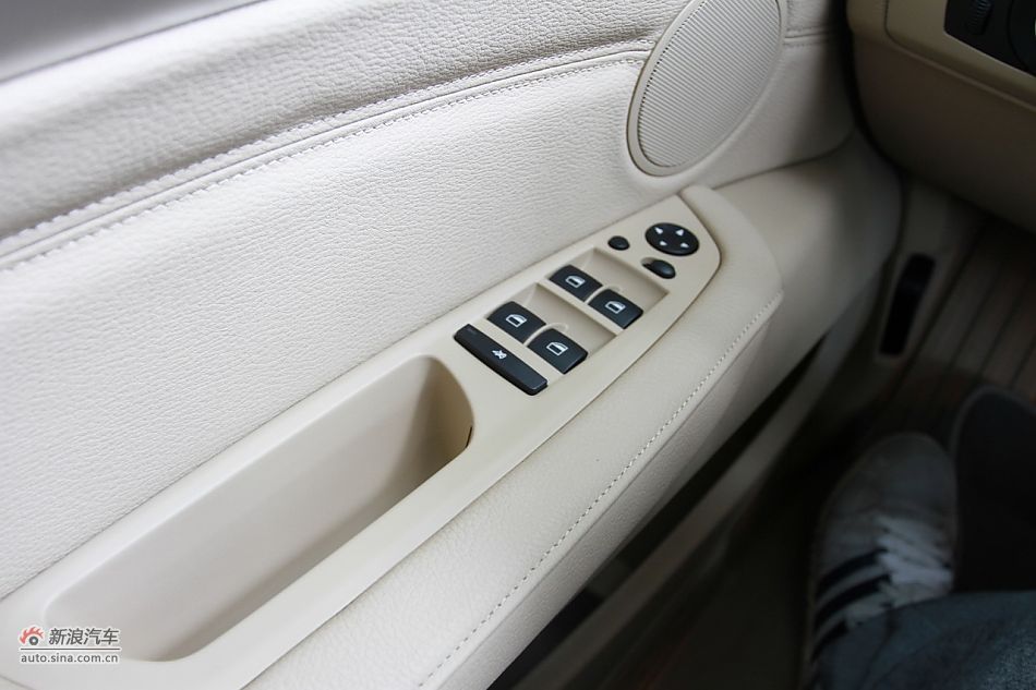 2011款宝马X6 XDrive35i