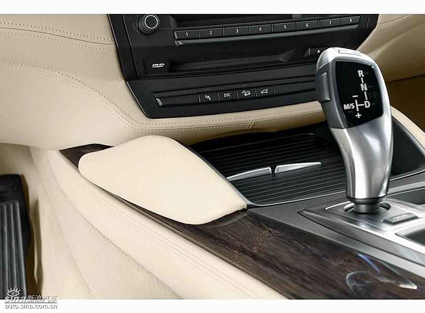 宝马X6内饰图片