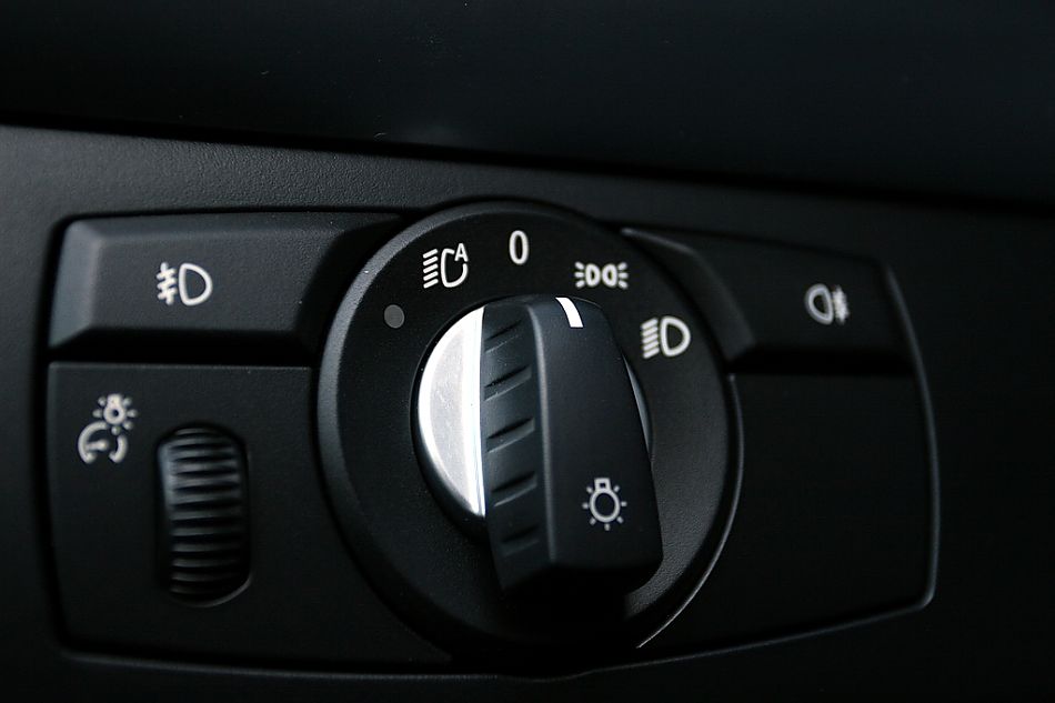 宝马X6 xDrive 35i内饰图片