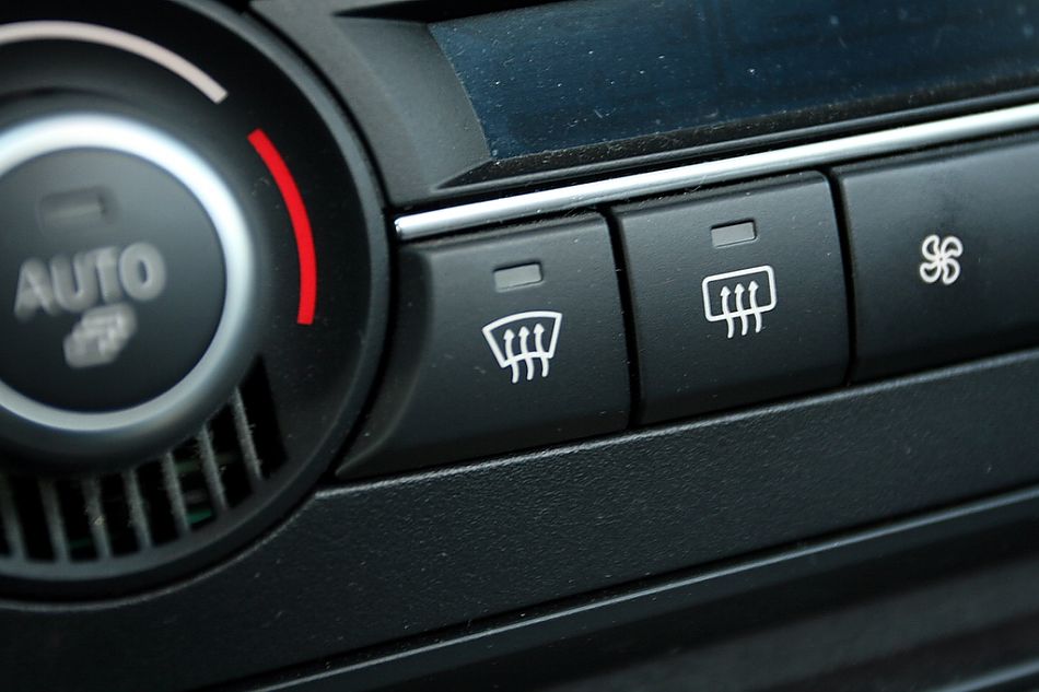 宝马X6 xDrive 35i内饰图片