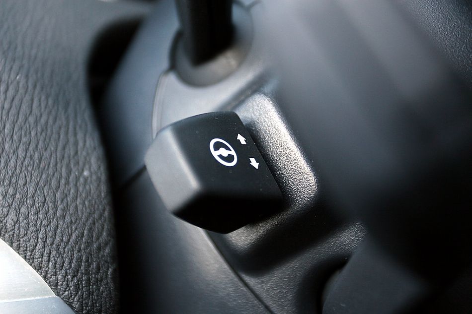 宝马X6 xDrive 35i内饰图片