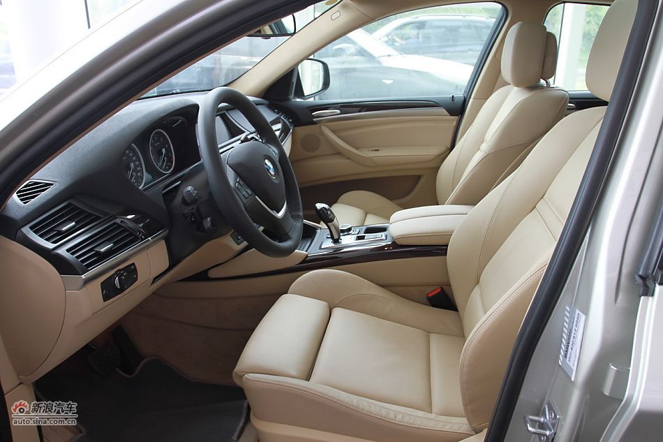 2011款宝马X6 XDrive35i