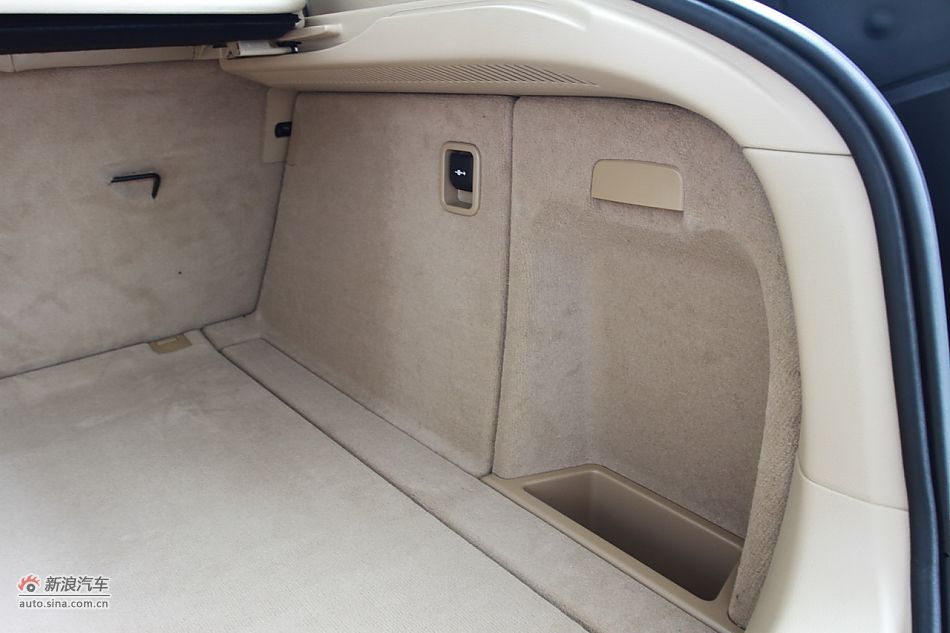 2011款宝马X6 XDrive35i