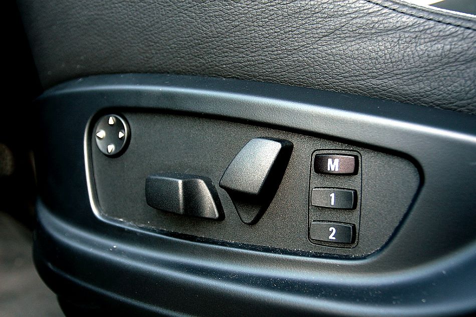 宝马X6 xDrive 35i内饰图片