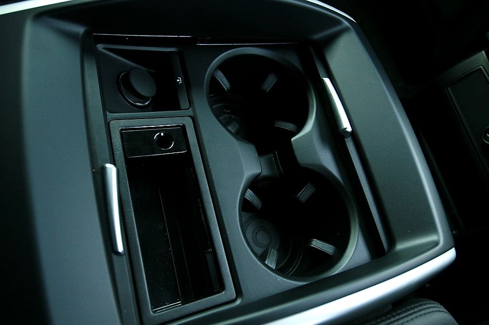 宝马X6 xDrive 35i内饰图片