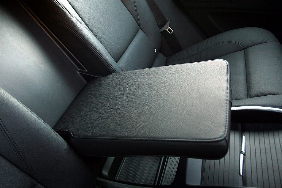 宝马X6 xDrive 35i内饰图片