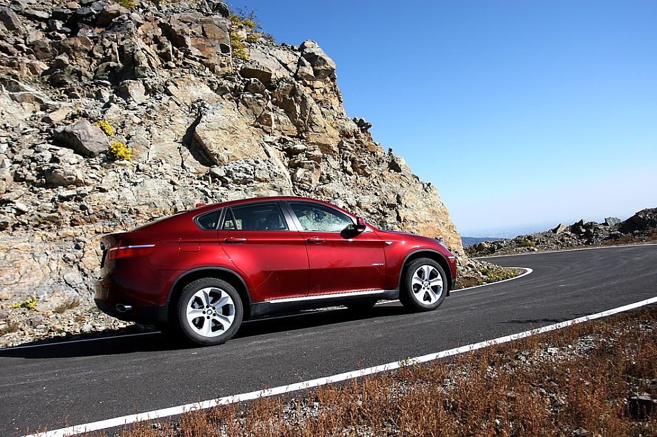 宝马X6 xDrive 35i外观图片