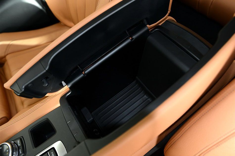 2015款 xDrive35i 豪华型 空间