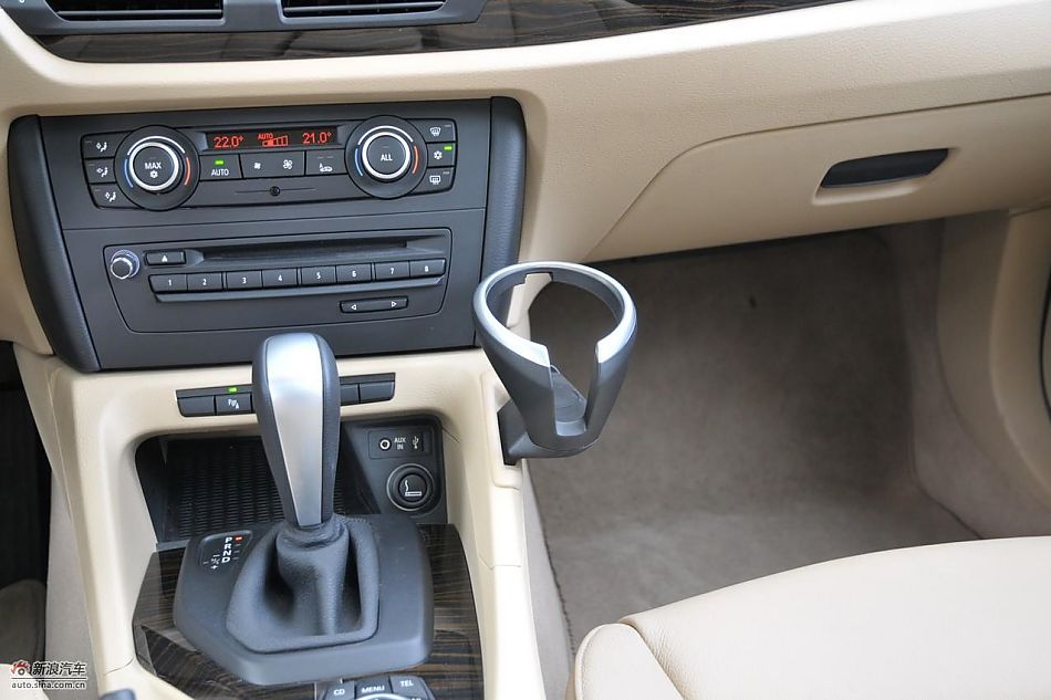 宝马X1 xDrive28i内饰实拍