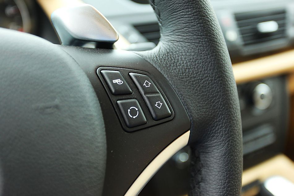 宝马X1 xDrive28i内饰图片