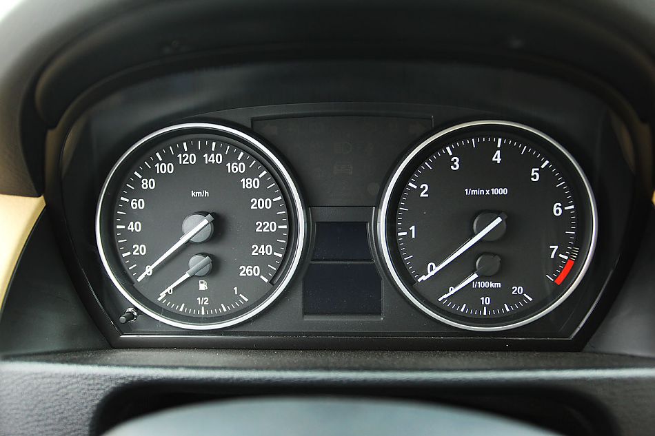 宝马X1 xDrive28i内饰图片