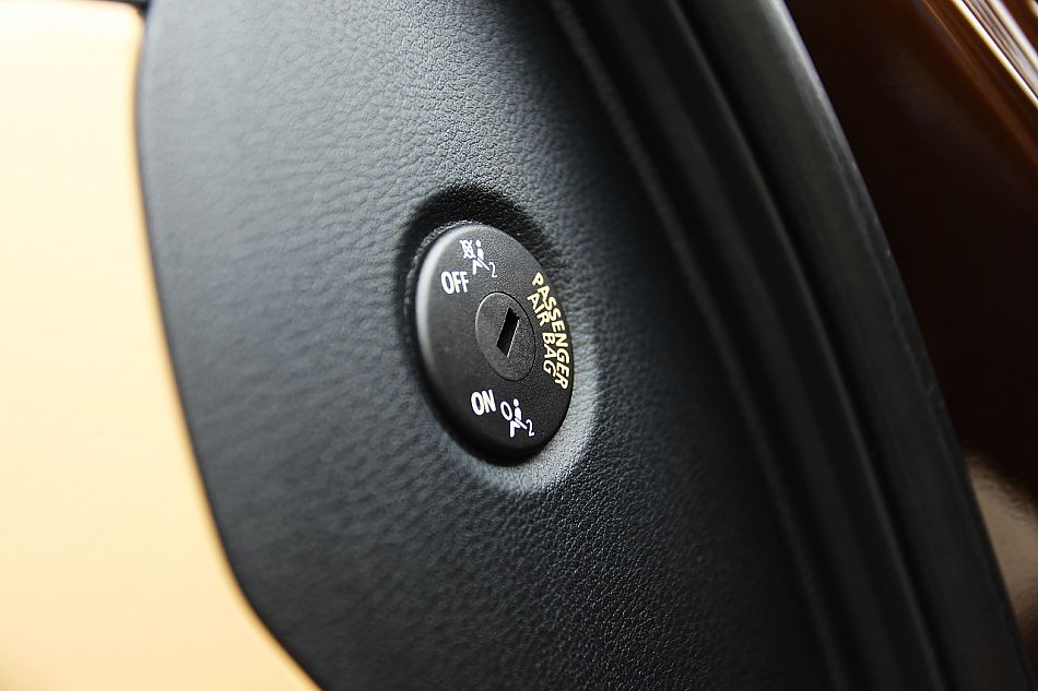 BMW X1 xDrive28i内饰图片