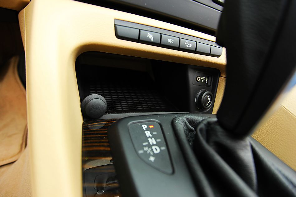 BMW X1 xDrive28i内饰图片