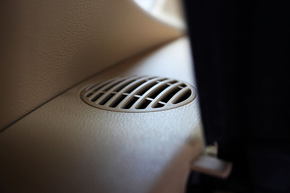 BMW X1 xDrive28i内饰图片