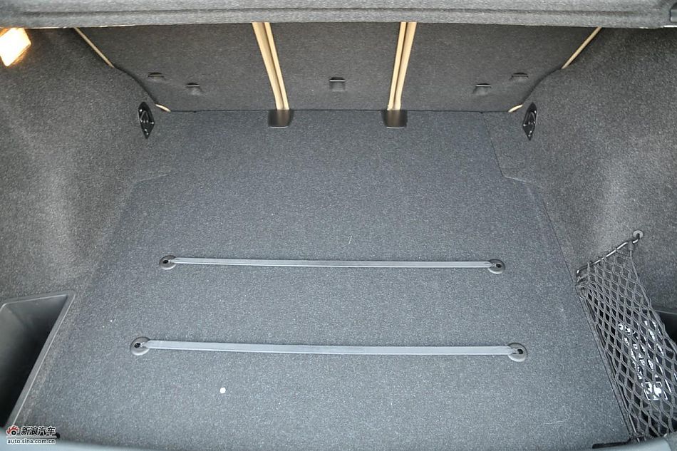 宝马X1 xDrive28i内饰实拍