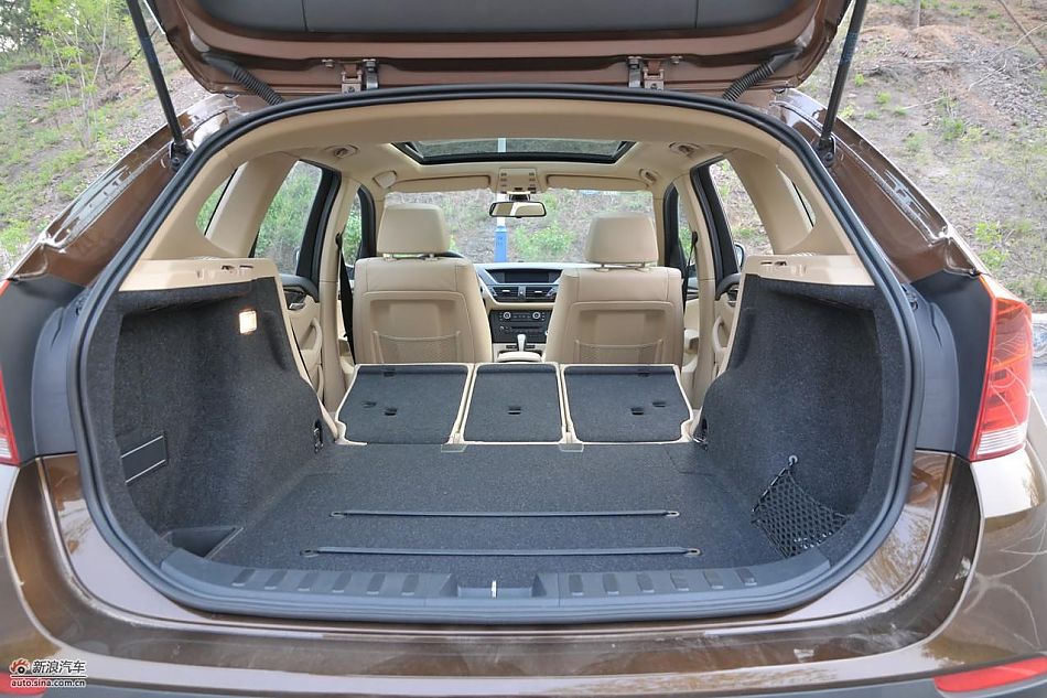 宝马X1 xDrive28i内饰实拍