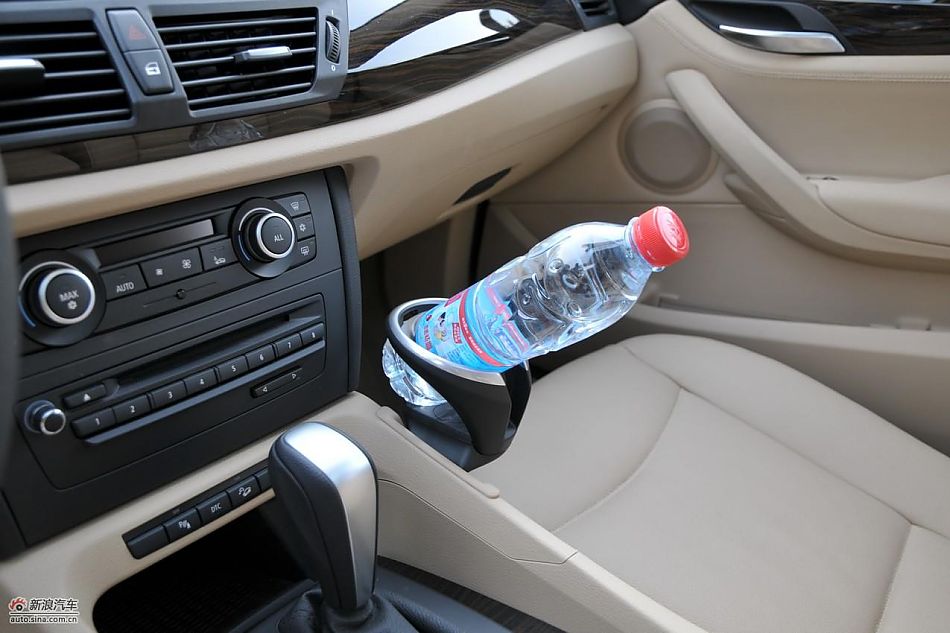 宝马X1 xDrive28i内饰实拍