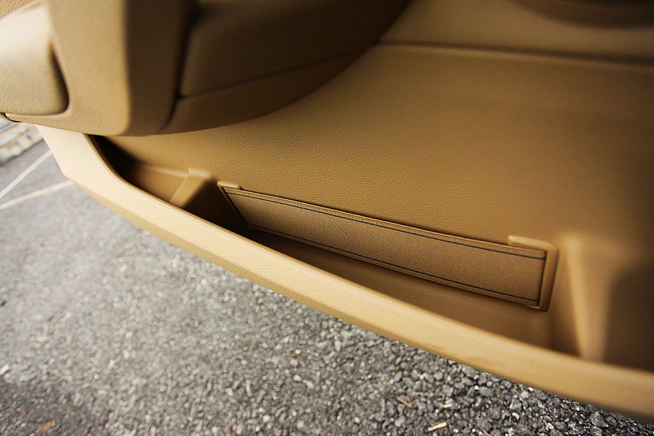 BMW X1 xDrive28i内饰图片