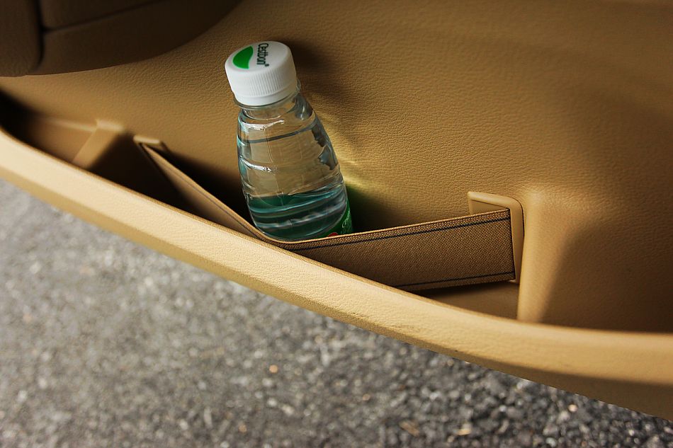 BMW X1 xDrive28i内饰图片