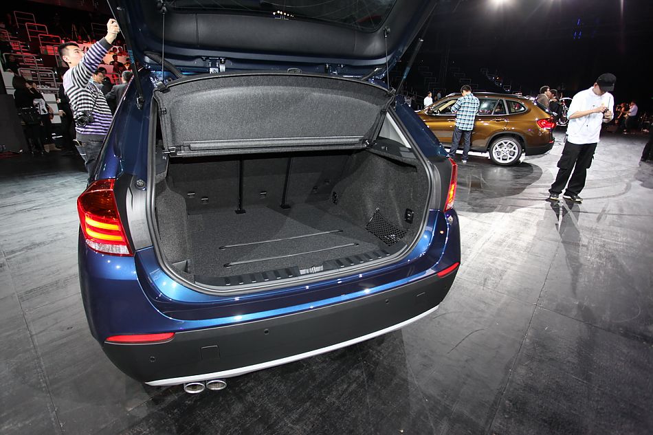 宝马X1外观实拍