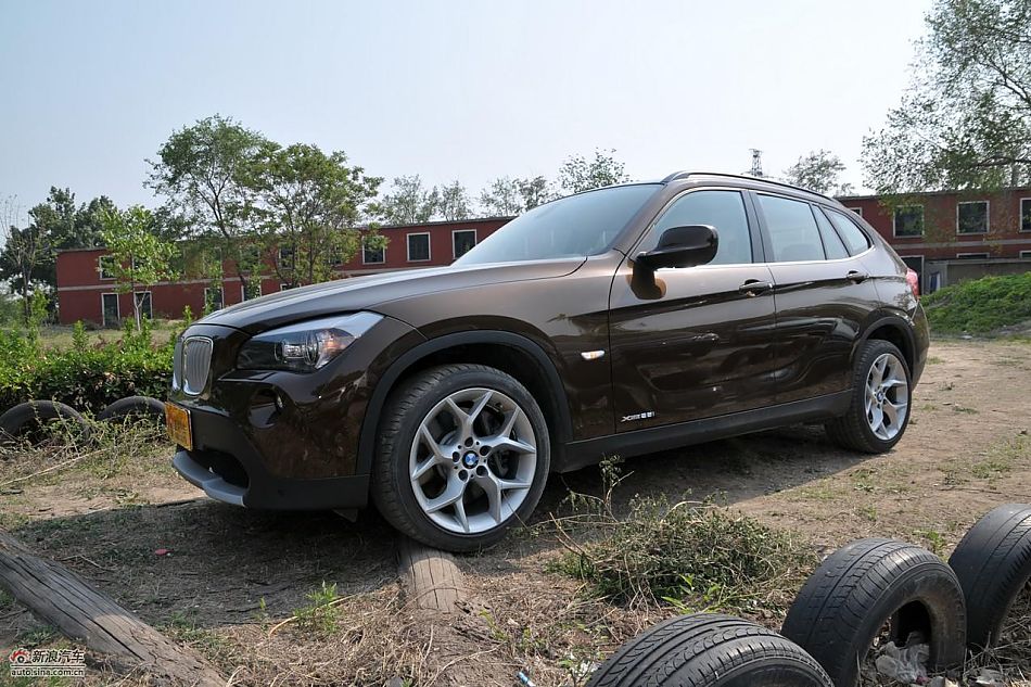 宝马X1 XDrive28i试车动态实拍