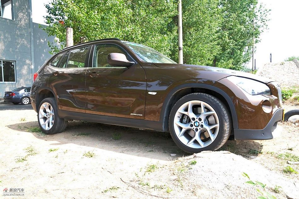 宝马X1 XDrive28i试车动态实拍
