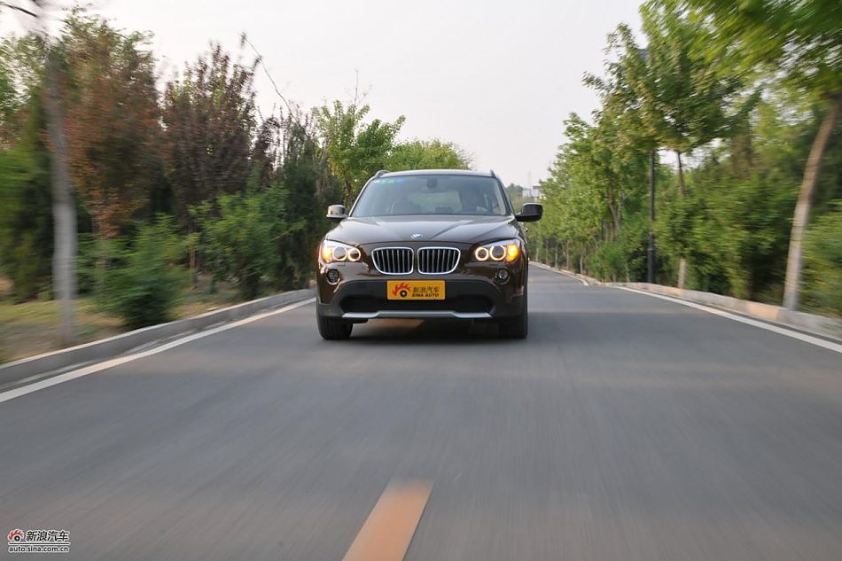 X1 XDrive28iԳ̬ʵ