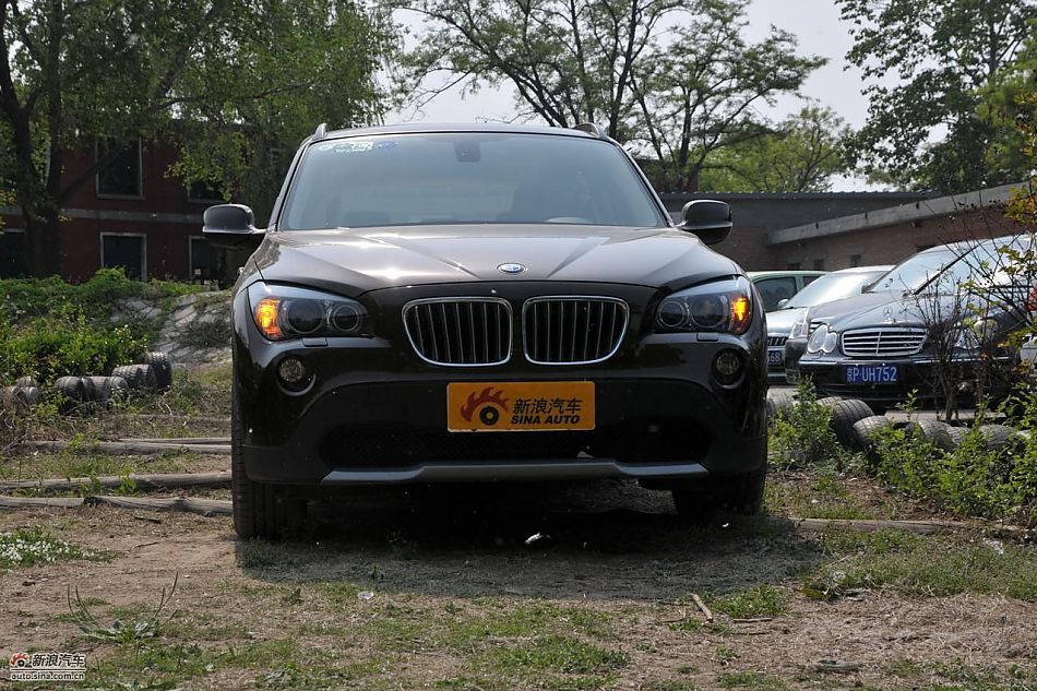 宝马X1 XDrive28i试车动态实拍