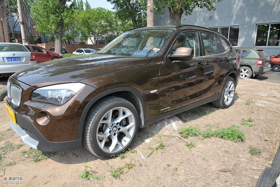 宝马X1 XDrive28i试车动态实拍
