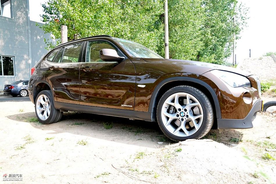 宝马X1 XDrive28i试车动态实拍