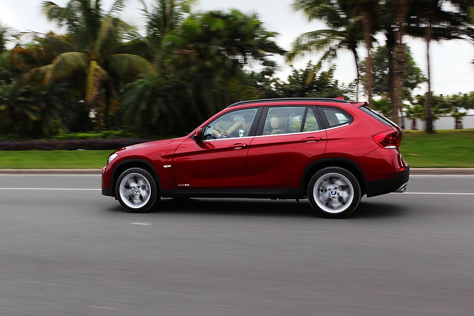宝马X1 xDrive28i试车动态图片