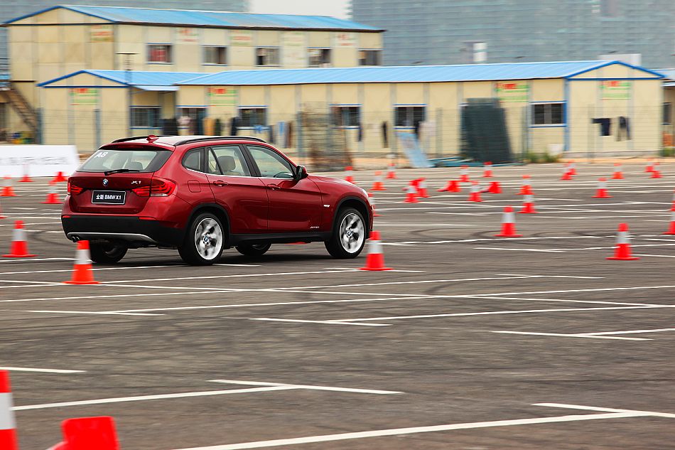 BMW X1 xDrive28i试车图片