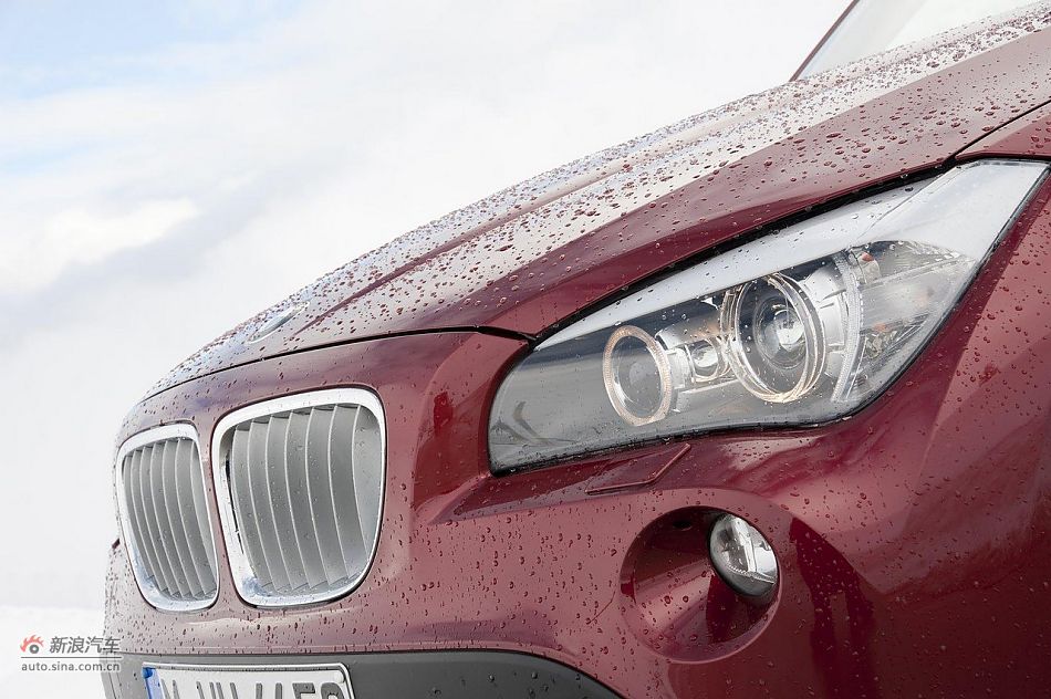 2012款宝马X1 xDrive28i