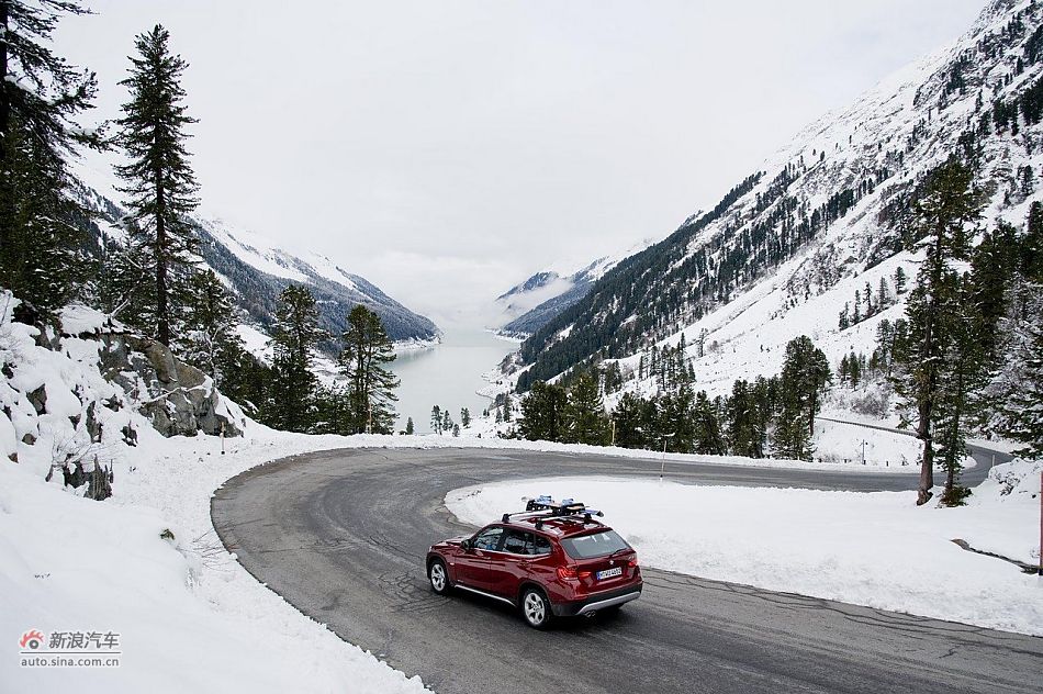 2012款宝马X1 xDrive28i