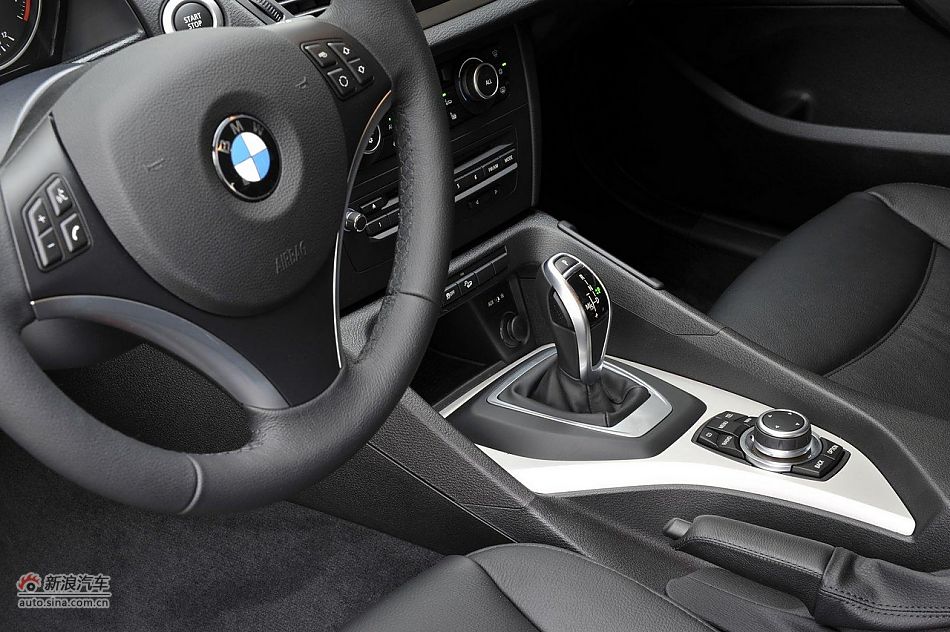 2012款宝马X1 xDrive28i