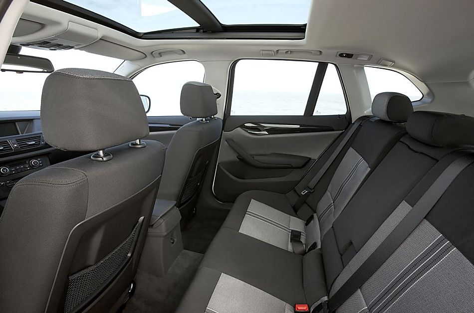 BMW X1内饰图片
