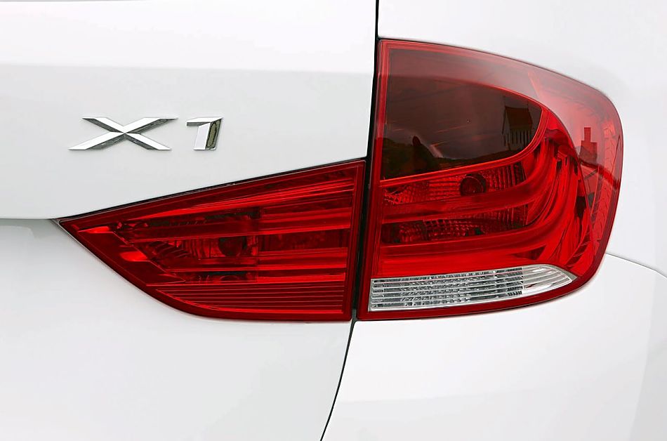 BMW X1外观图片