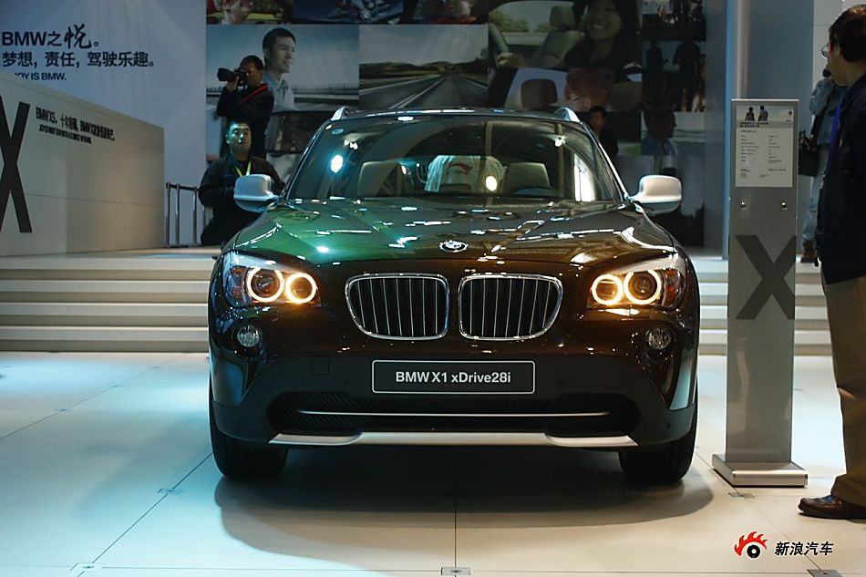 宝马X1