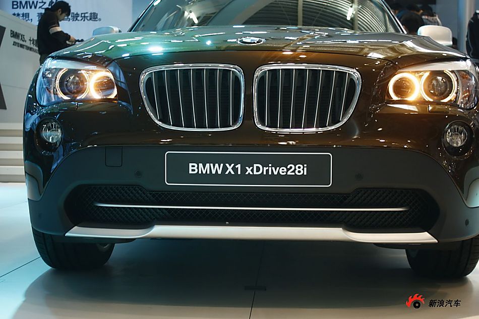 宝马X1