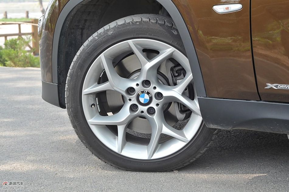 宝马X1 xDrive28i外观实拍