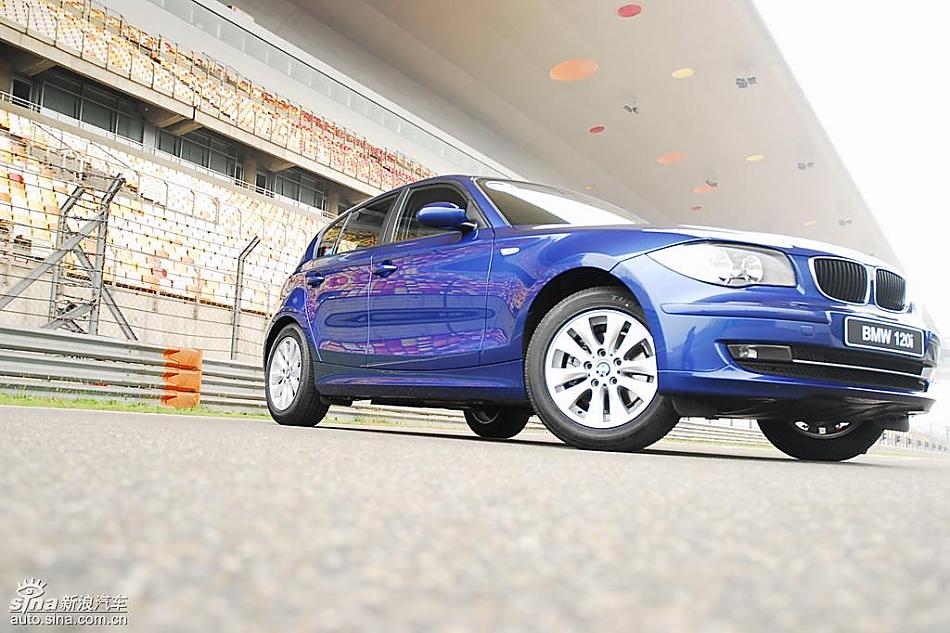宝马1系外观