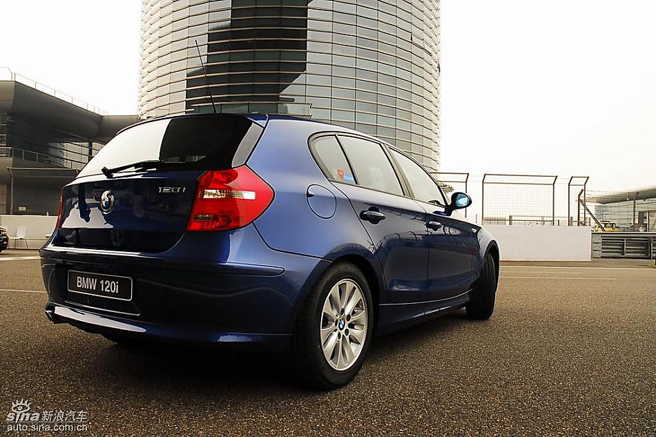 宝马1系外观